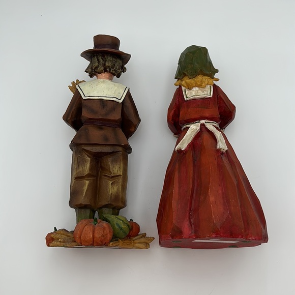 Resin PACIFIC RIM Pilgrim Couple Figurines Thanksgiving Autumn Harvest set of 2 - Picture 7 of 16